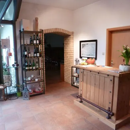 Vendégház Alter Winzerhof E.k. Weisenheim am Berg