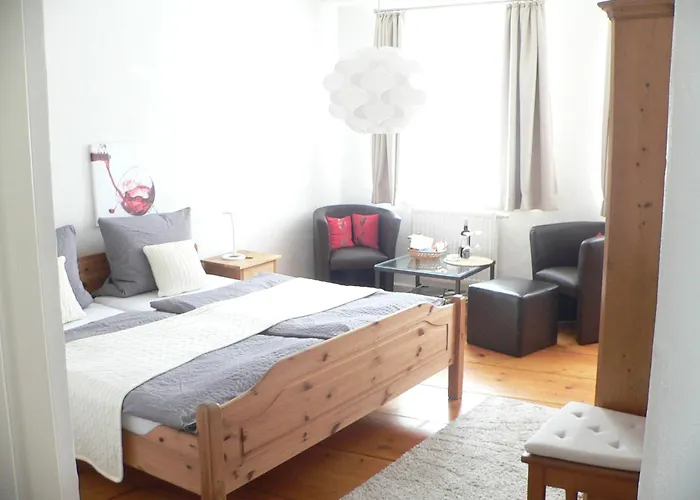 Alter Winzerhof E.k. Maison d'hôtes Weisenheim am Berg