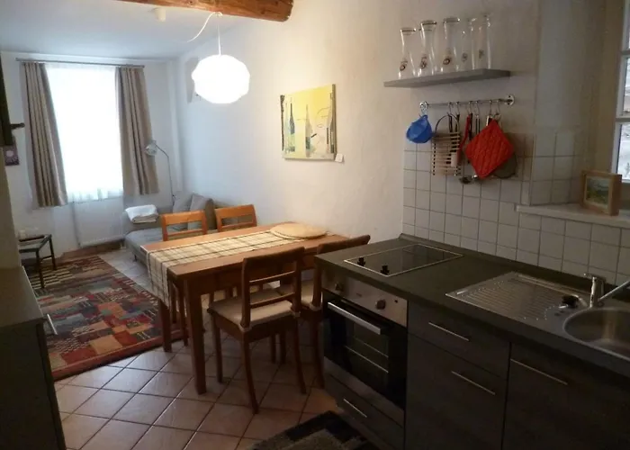 Alter Winzerhof E.k. Casa de hóspedes Weisenheim am Berg